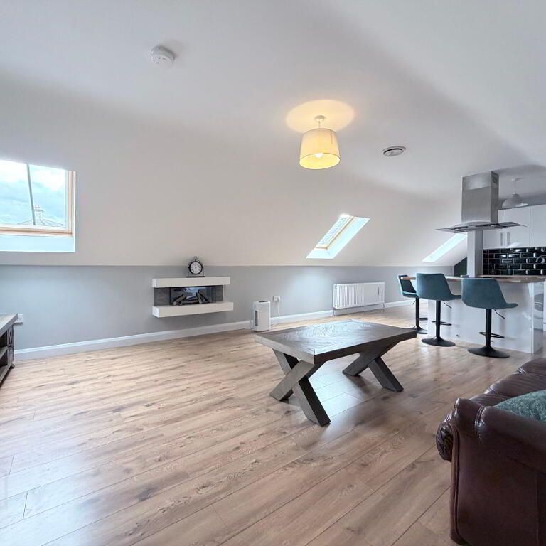 The Loft, 11 Reservoir Road, Banbridge, BT32 4LD - Photo 1