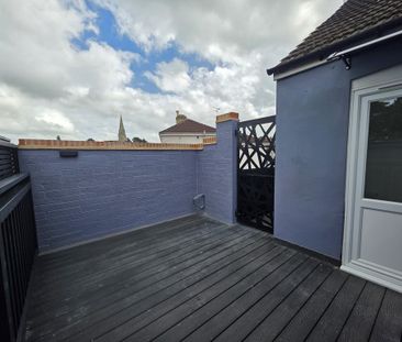 2 bedroom apartment to rent - Photo 5