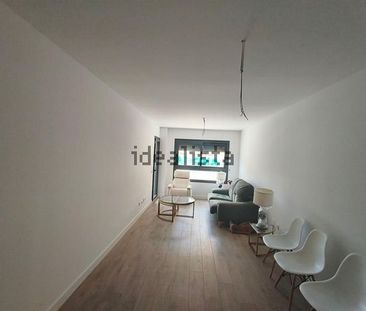 Alquiler de piso en Calle Frigiliana - Foto 4