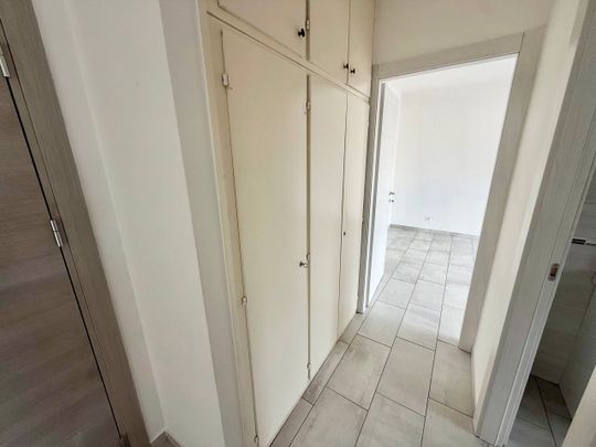 Moderno 2.5 locali ampia metratura con lavatrice privata - Photo 1