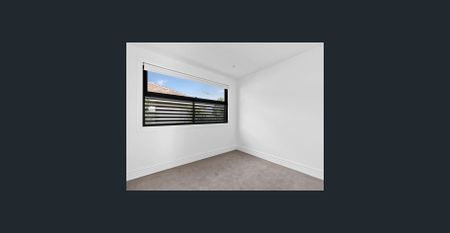 Bright Home In The Heart Of Hampton - Photo 5