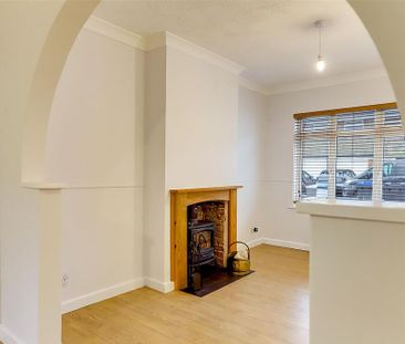 2 bedroom terraced house to rent - Photo 4