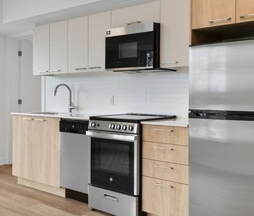 19 Robinson Ave - Photo 4