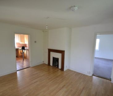 3 bedroom detached house to rent - Photo 3