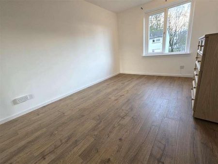 Glen Isla, St Leonards, East Kilbride, G74 - Photo 2