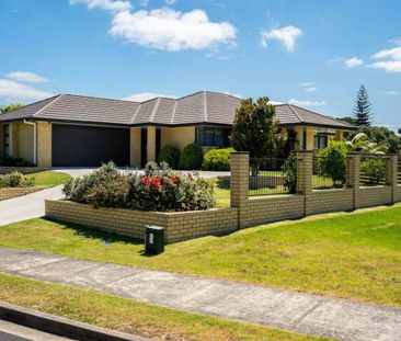 Perfect family home in Ruakaka - Photo 1