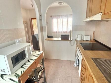 Piso de alquiler en Calle Monte de Santa Pola, 35, Monte Faro - Altomar II - Photo 5