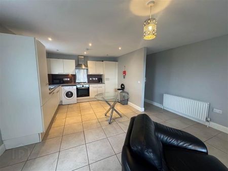 Apt 21, 22 Old Brewery Lane, Belfast, BT11 8BZ - Photo 4