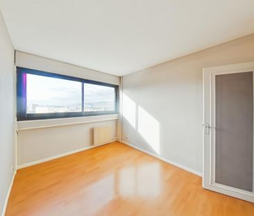 Location Appartement 3 pièces 68m² VALENCE 26000 - Photo 3