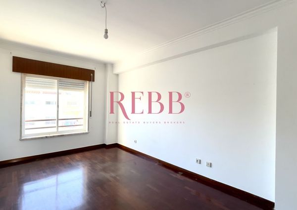 Apartamento T2 em Setúbal