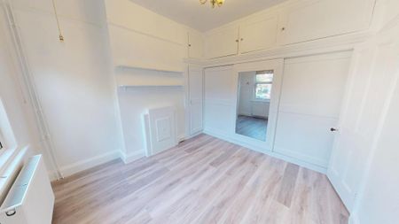 3 bedroom maisonette to rent - Photo 3