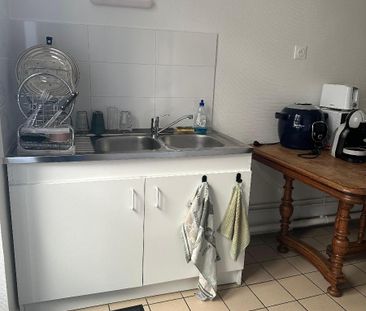 Location Appartement 2 pièces 51m² LYON 3ème - Photo 2