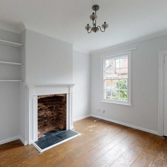 2 bedroom terraced house to rent - Photo 1