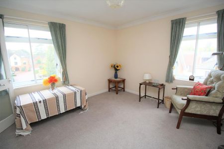 1 bedroom apartment to rent - Photo 2