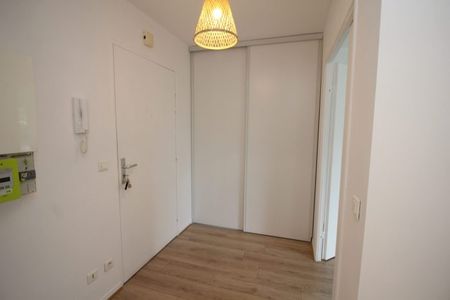 Studio Montigny-le-Bretonneux 33 m² - Photo 5