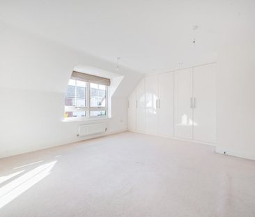 Kingfisher Drive - Photo 4