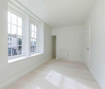 Piccadilly Place, BA1 - Photo 3