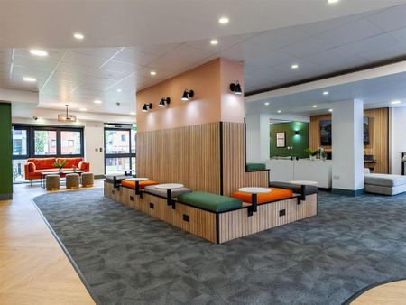 1 bedroom in a flat share to rent - Photo 2