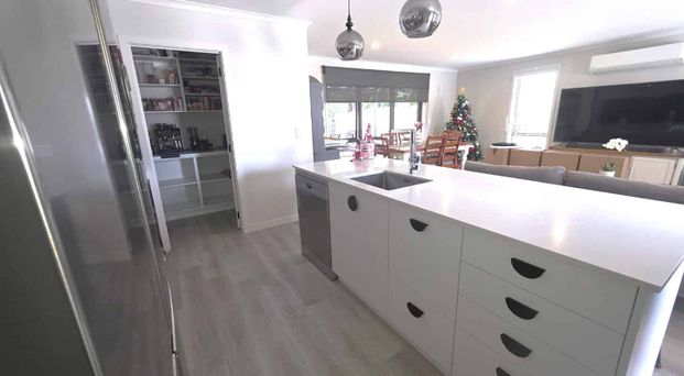 THREE BEDROOMS - TARA ITI WAY - COASTLANDS - WHAKATANE - Photo 1