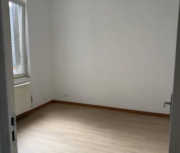 Location Appartement 4 pièces 90m² BOULOGNE SUR MER 62200 - Photo 6