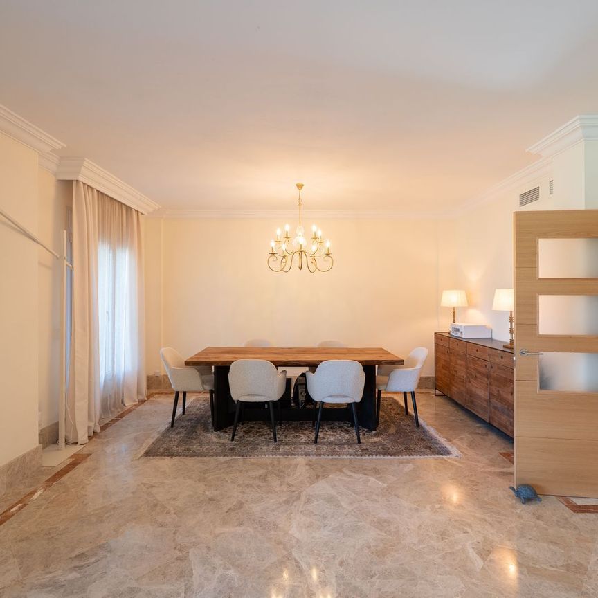 Townhouse in Santa Clara - Foto 1