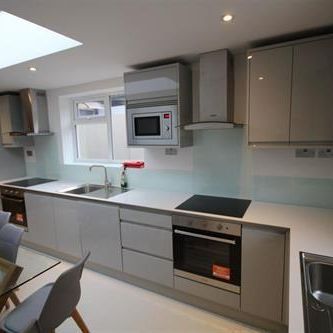 House share to rent - Photo 1