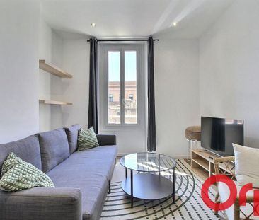 Appartement 5 pièces 101m2 MARSEILLE 1ER 2 000 euros - Photo 1