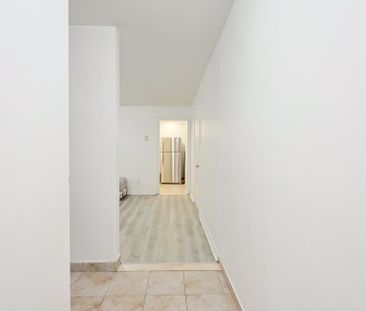 Appartement à louer à Côte-Saint-Luc - Photo 2