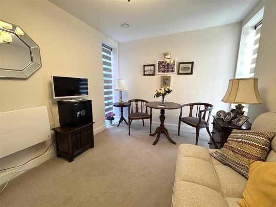 2 bedroom apartment to rent - Photo 1