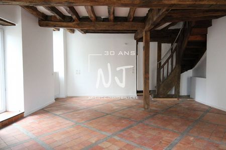 MAISON A LOUER SCEAUX D ANJOU 49330 2 CHAMBRES AVEC COUR - Photo 2