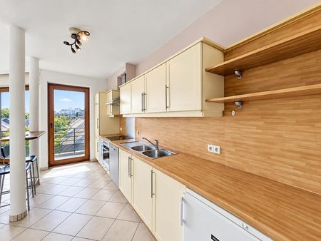 Appartement te huur - Photo 3