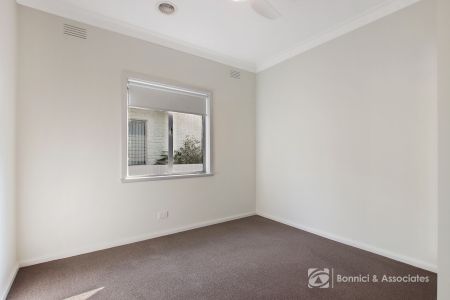 FRESHLY UPDATED FAMILY HOME! - Photo 2