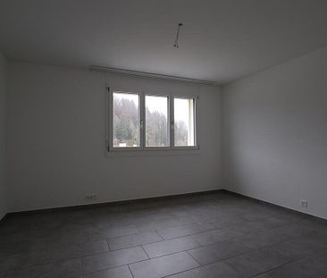 Moderne und helle Wohnung mit grossem Balkon - Foto 2