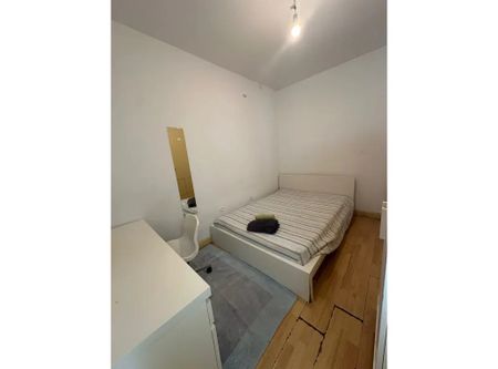 Rua Cónego Ferreira Pinto, Porto, Braga 4050-256 - Photo 4