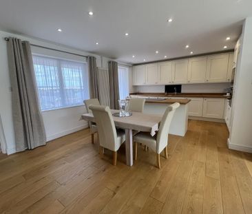 4 bedroom detached bungalow to rent - Photo 5