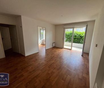 Location Appartement 2 pièces 50m² BEUVRAGES 59192 - Photo 1