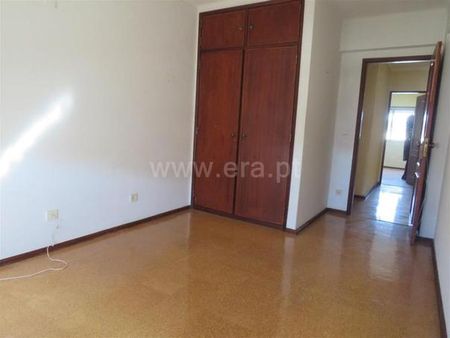 Apartamento T4 - Photo 2