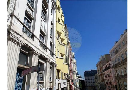 Apartment T2 in Santo António, Lisboa - Photo 2