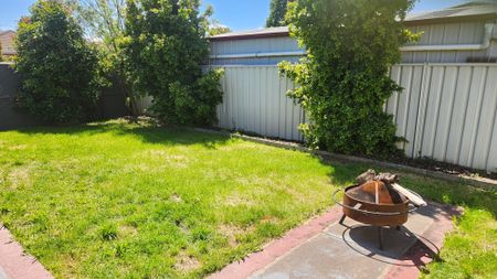 Craigieburn - Photo 3