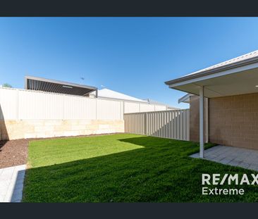 31 Surfers Street, Alkimos, WA 6038 - Photo 5
