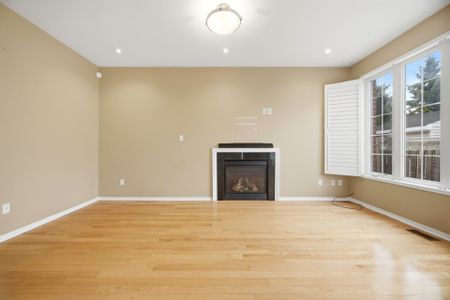 For Lease - 5218 Oscar Peterson Boulevard, Mississauga, Ontario - Photo 3