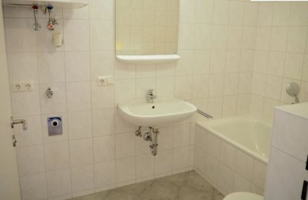 **NEUER PREIS ** Tolle 2-Zimmer-Wohnung direkt am Stadtplatz 6 - Top 4 - Foto 4