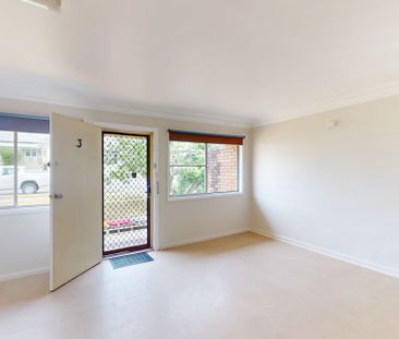 3/33 Aberglasslyn Road, Rutherford NSW 2320 - Photo 5