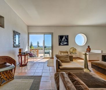 Location Maison Aix-en-Provence 6 Pièces 206 m² - Photo 3