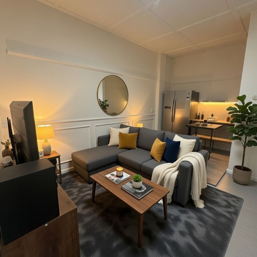 Unique Central Living – 2 Bedroom Apartment Above Café Dominion Rd - Photo 1