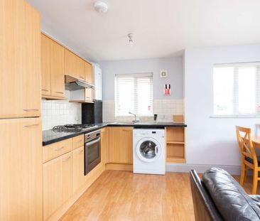 Alden Crescent, Headington, OX3 - Photo 1