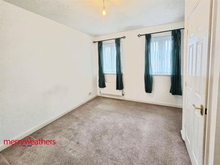 2 bed terraced house to rent in Hazel Court, Rotherham, S65 - Photo 5