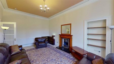 3 bedroom flat to rent - Photo 2