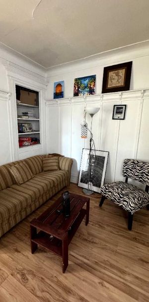 Best location downtown..furnished 2 bedrm - Photo 1
