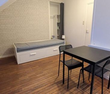 location Appartement T1 DE 16m² À THOIRY - Photo 6